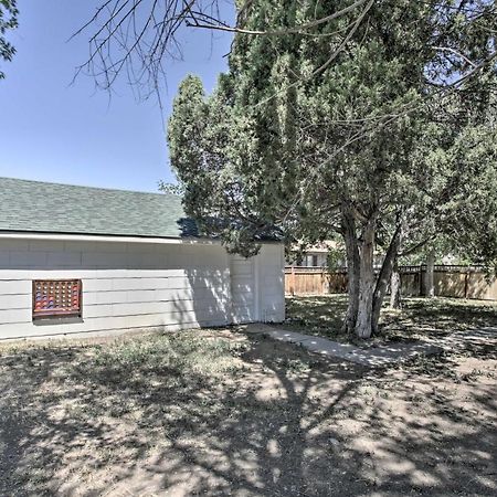 Beautiful Thermopolis Home With Private Yard And Grill Exterior photo