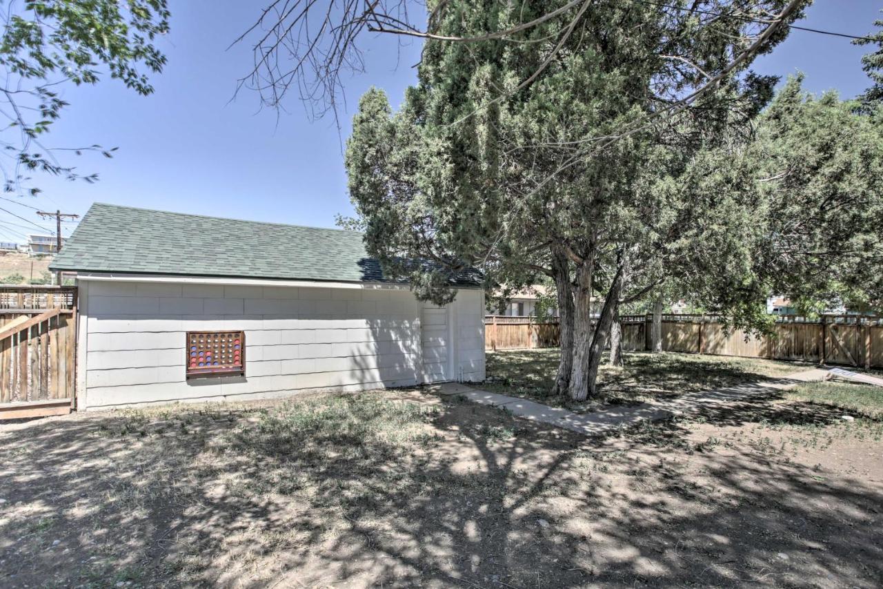 Beautiful Thermopolis Home With Private Yard And Grill Exterior photo